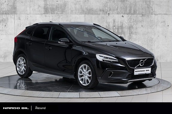 V40 Cross Country